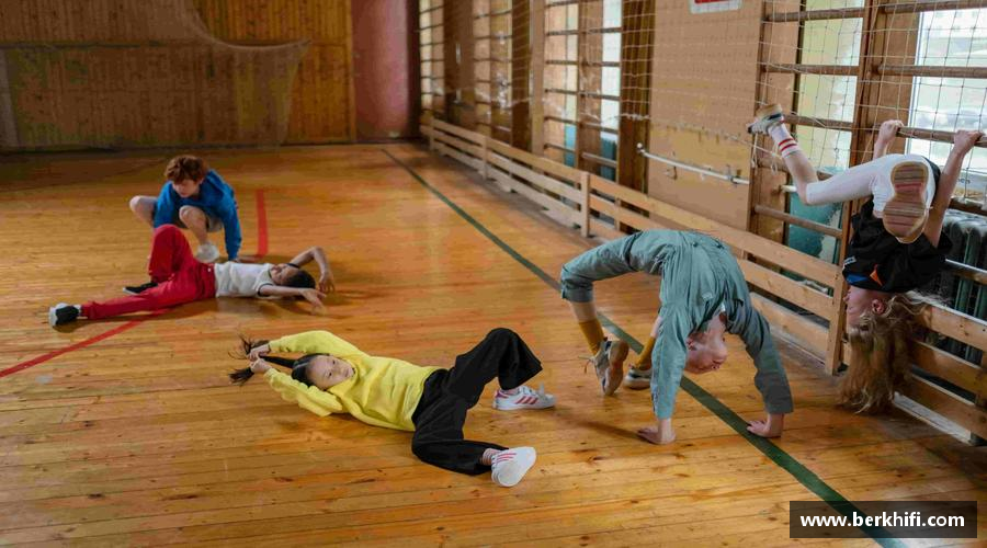 333平台无畏向前，力争登顶